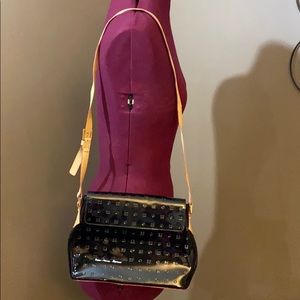 Arcadia Crossbody Purse in Black Patent Leather